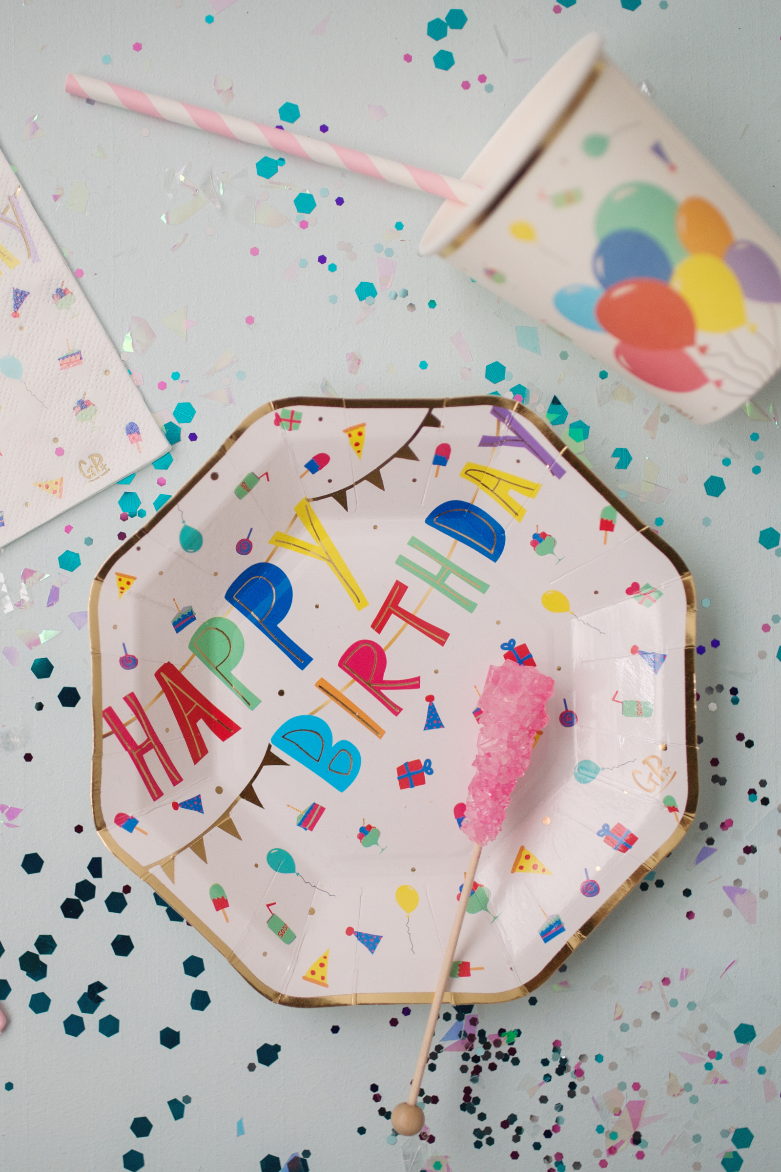 Plates - Happy Birthday, Small (8 pcs)