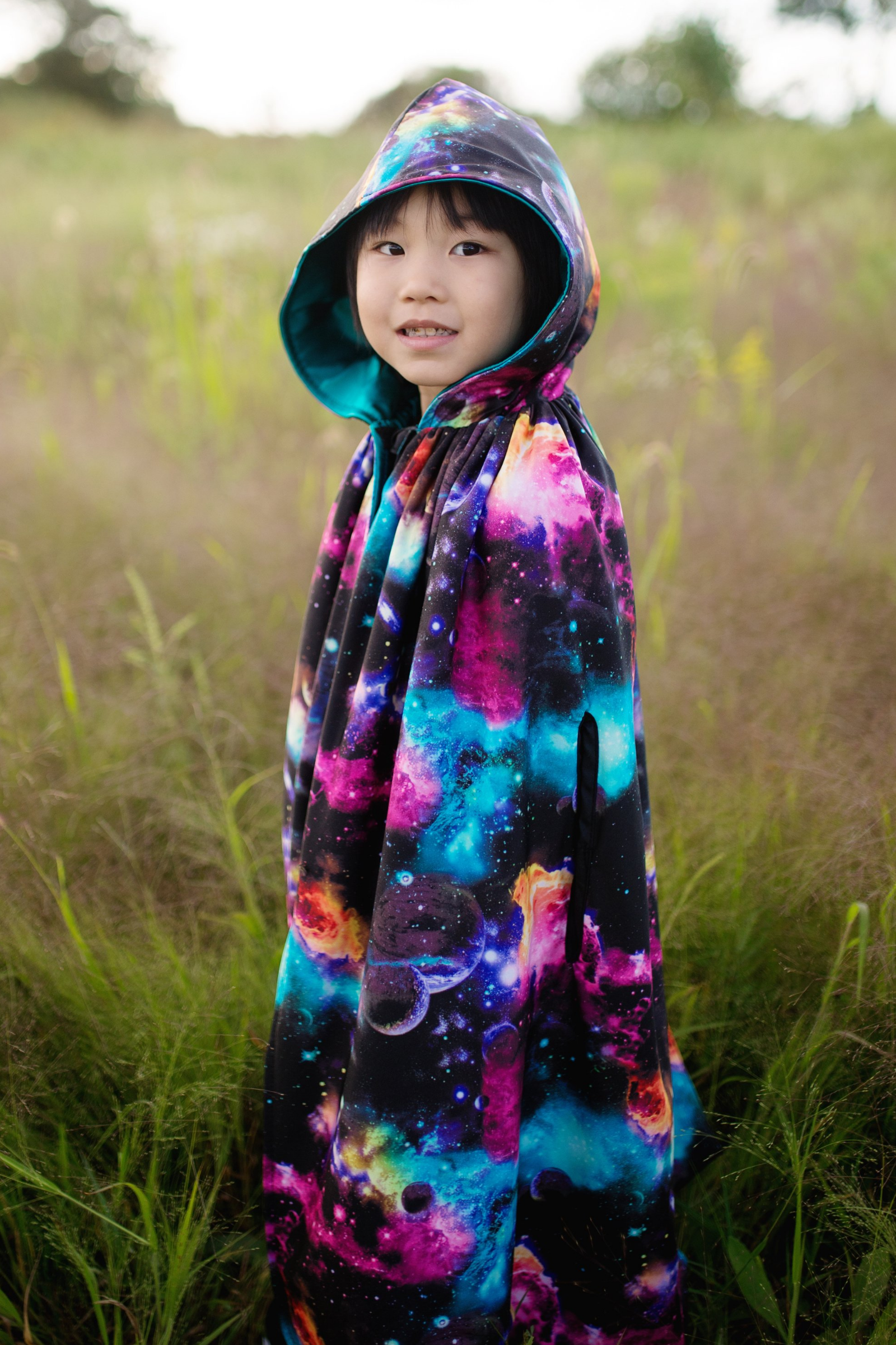 Galaxy Cloak, Multicolour