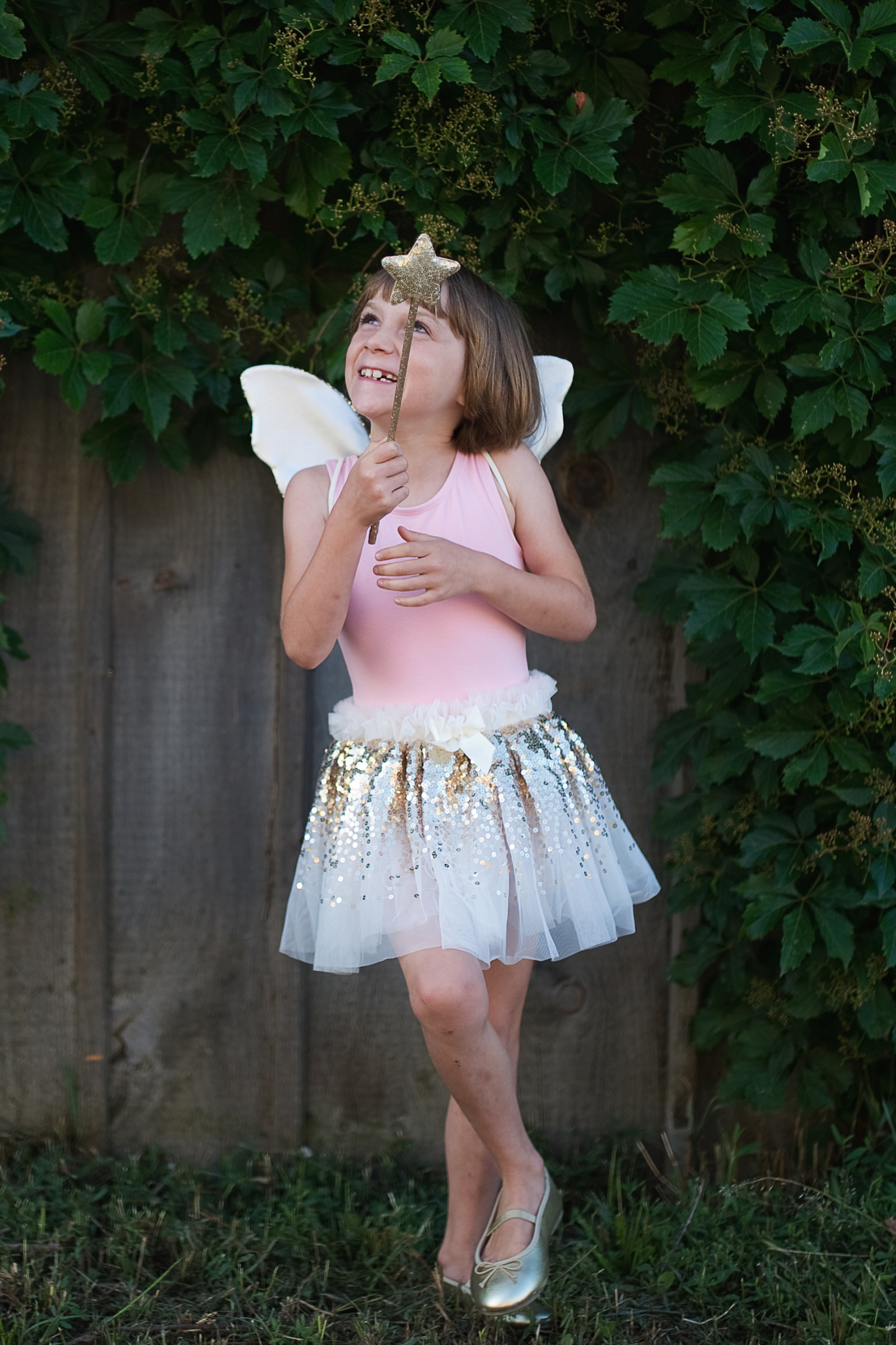Gracious Gold Sequins Skirt with Wings & Headband