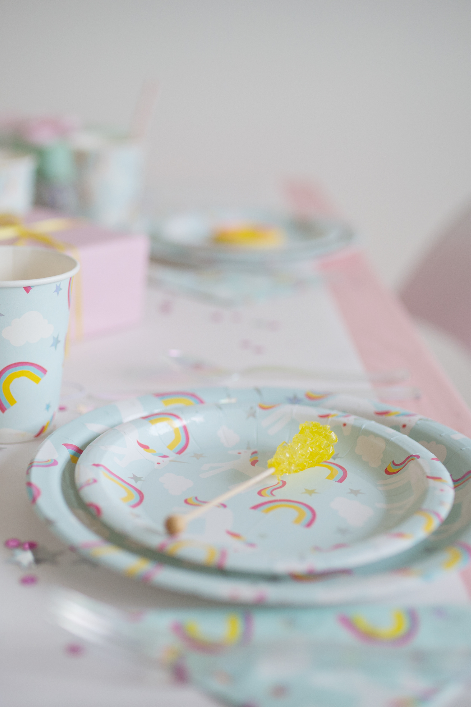 Plate Set - Unicorn, Large (8 pcs)