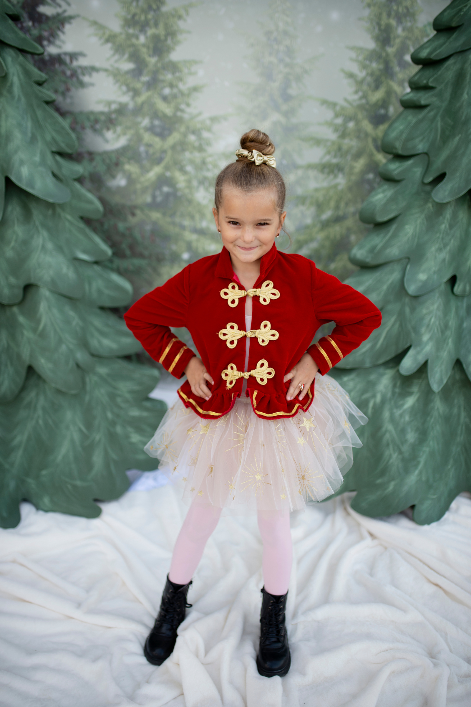 Sparkle Star Tutu, White/Gold