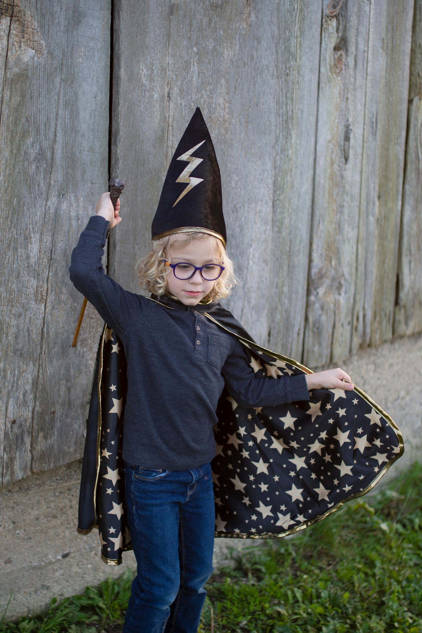 Reversible Wizard Cape with Hat, Black