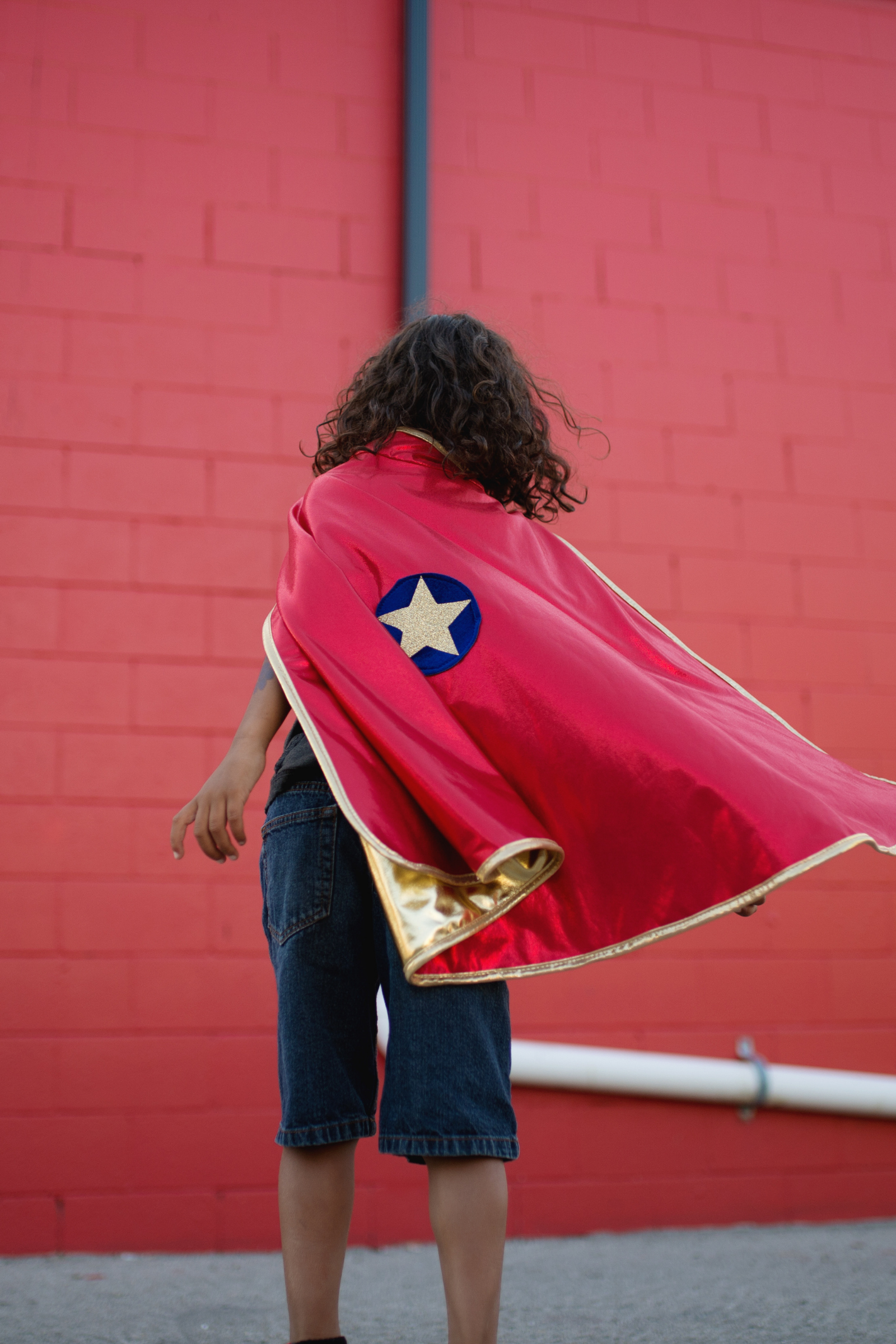 Reversible Wonder Cape, Red/Gold