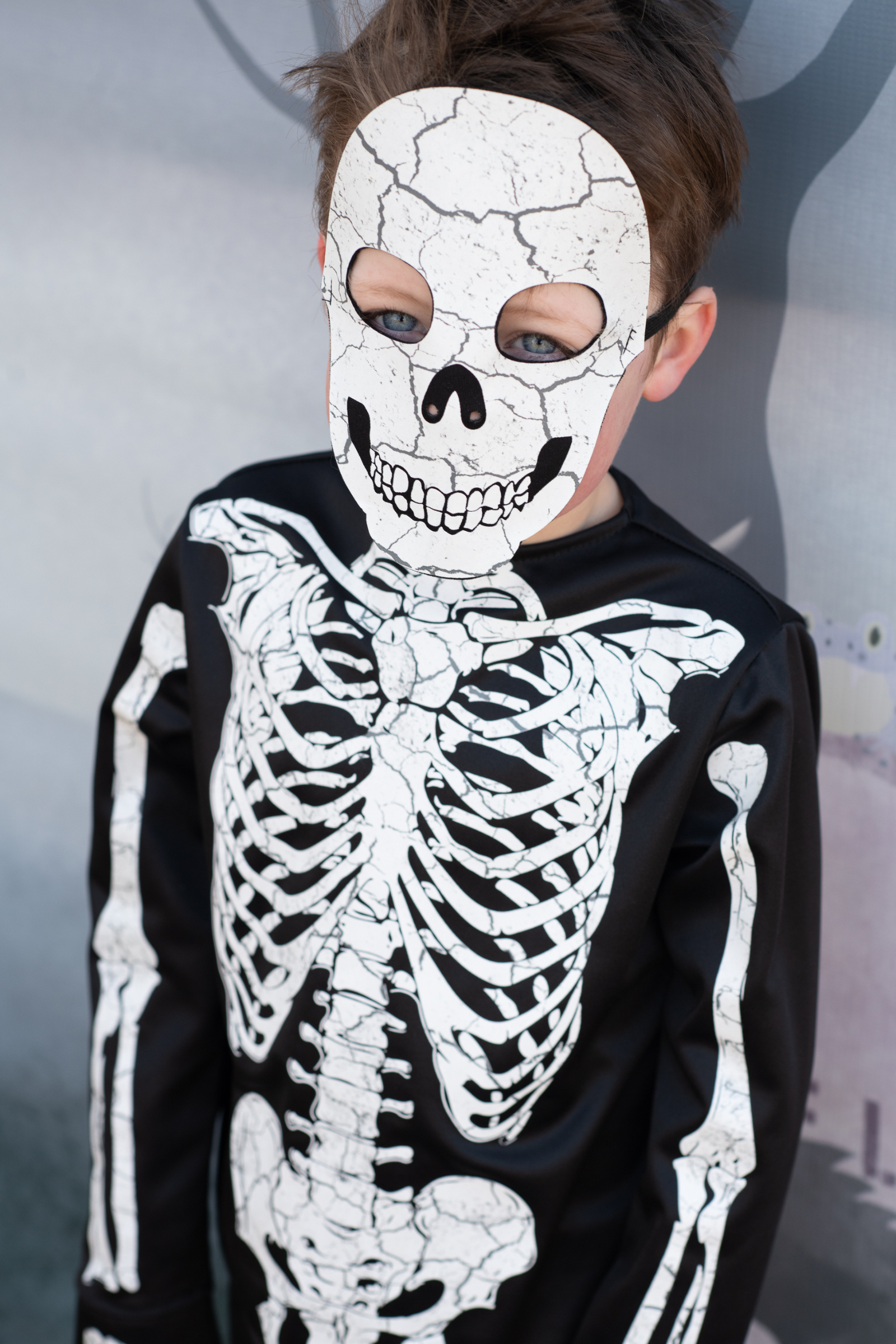 Glow in the Dark Skeleton Shirt with Pant & Mask