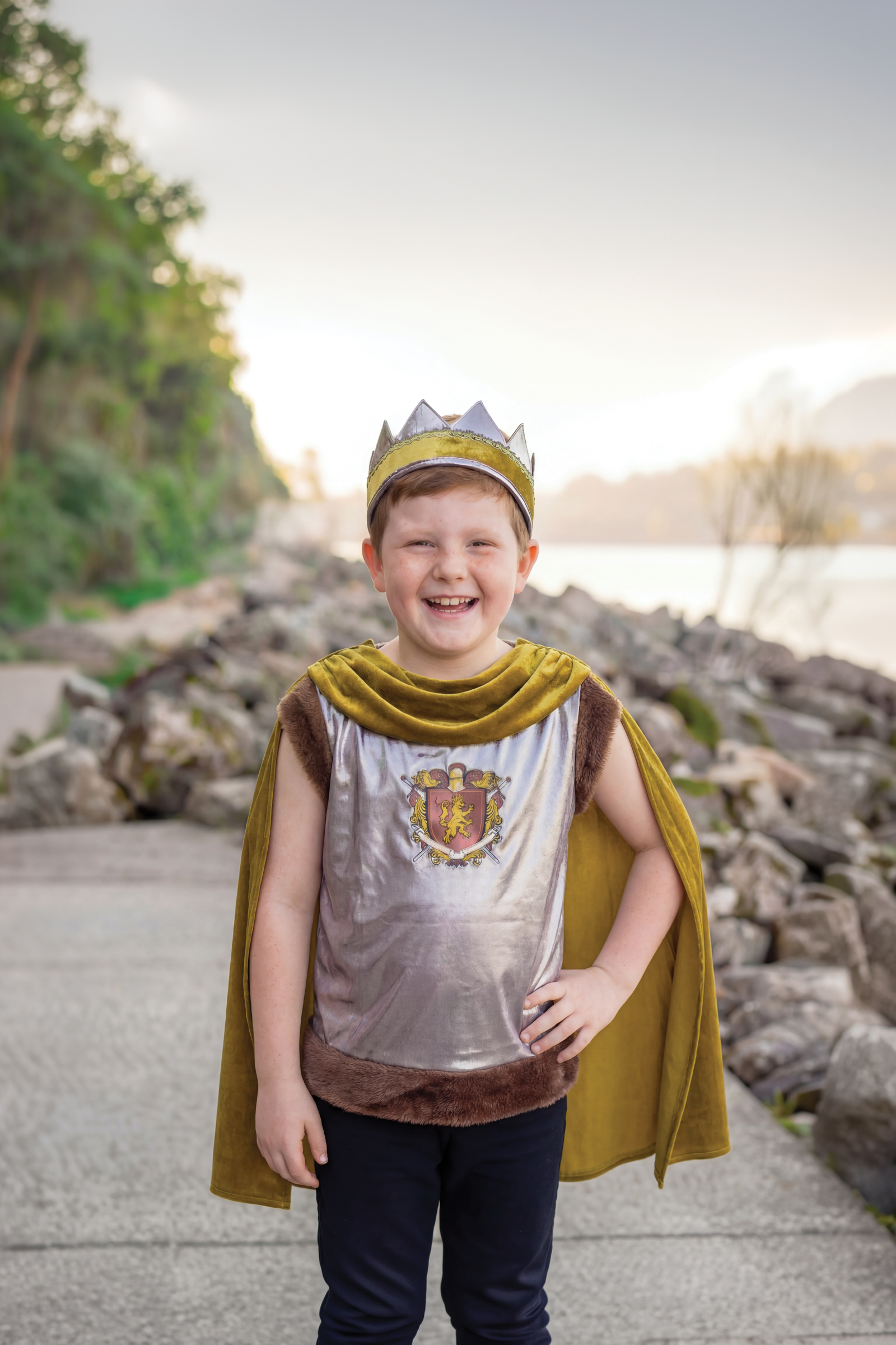 Sir Wolfheart Tunic with Cape & Crown