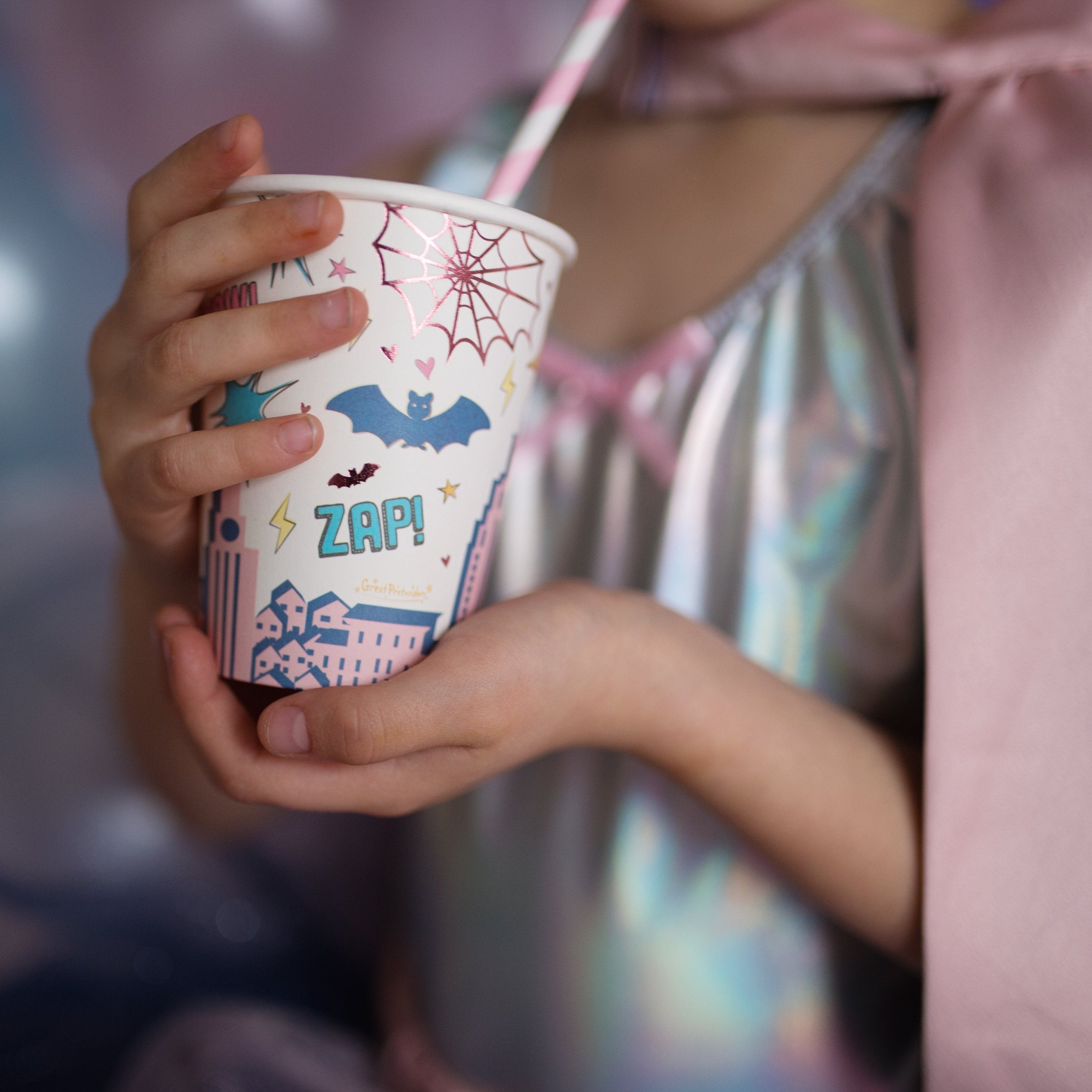 Cups - Superhero Star (8 pcs)