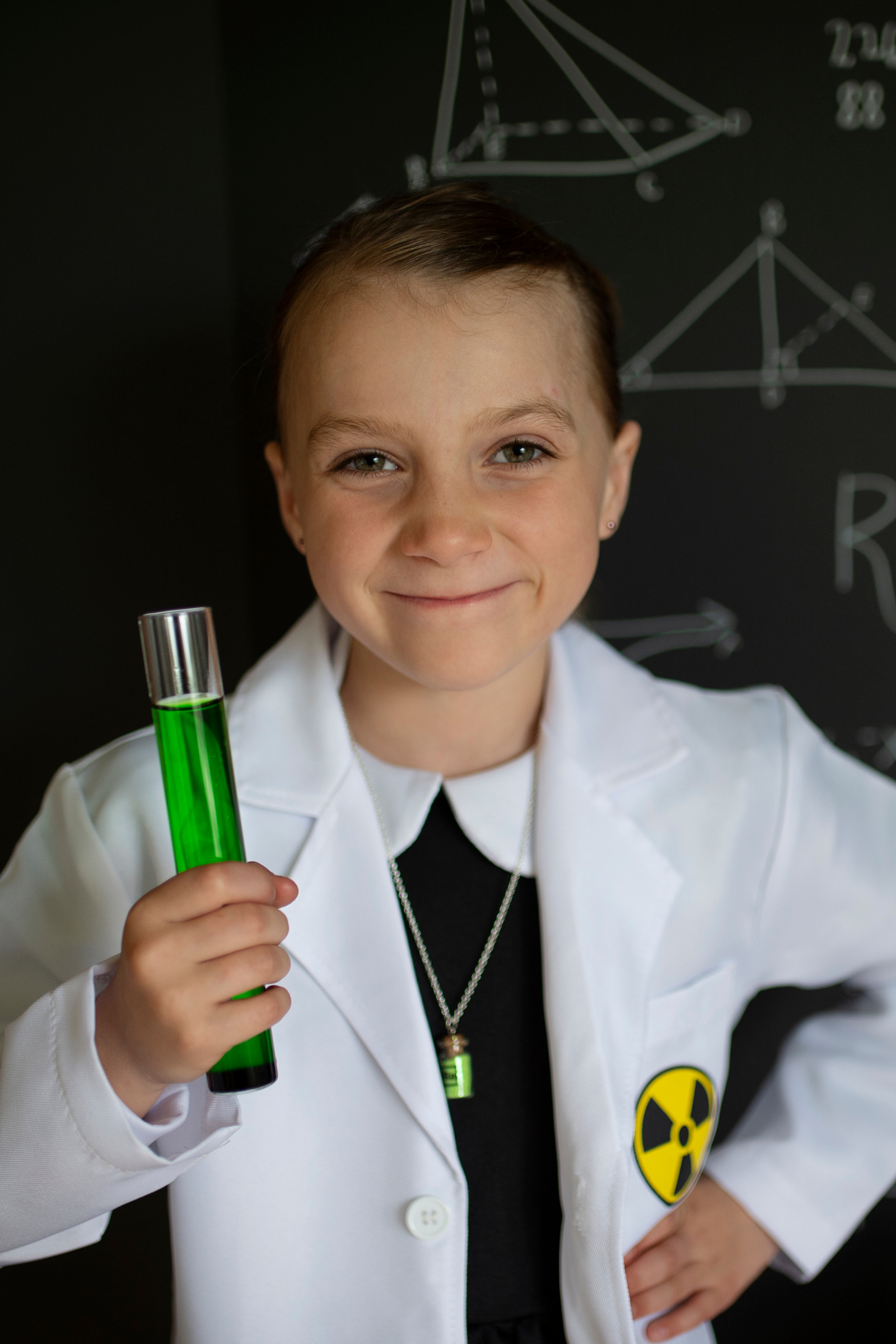 Marie The Scientist Set