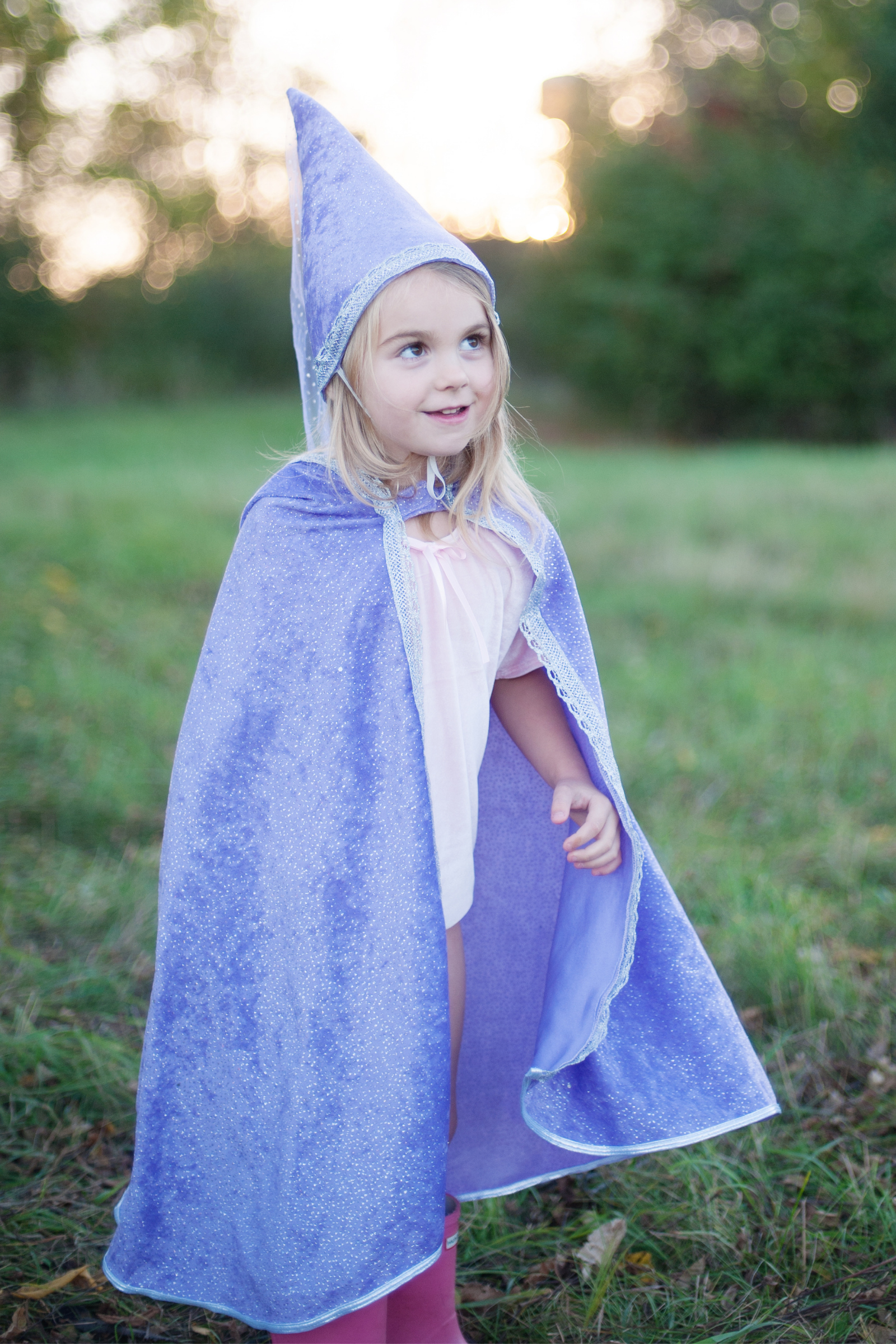 Diamond Sparkle Cape, Lilac