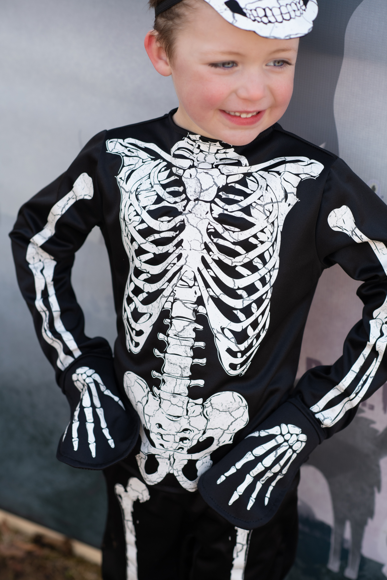 Glow In The Dark Skeleton, Shirt, Pants and Mask